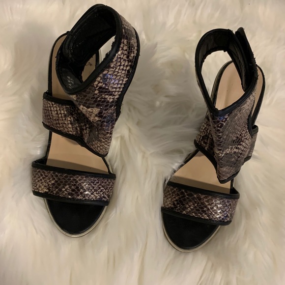 Beau and Ashe snakeskin print chunky heel - Picture 3 of 12